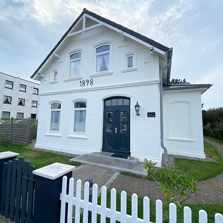 Appartement Haus Ziemer 3-zimmerwohnung Nr 3 32a *